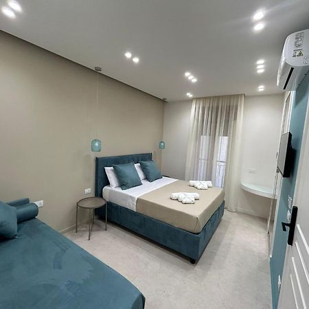 B&B Le Origini Naples Luaran gambar